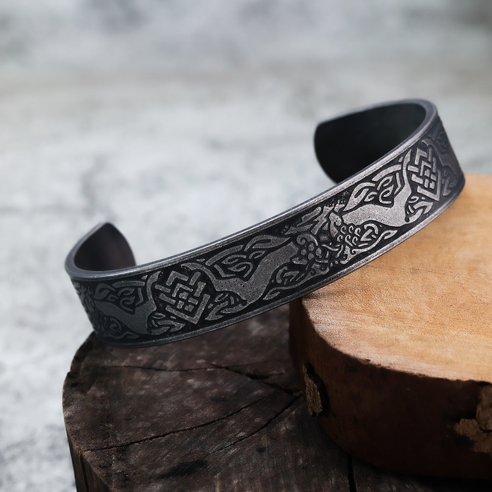 Lucky Tree Fashion Men's Bracelet Titanium Steel Ornament