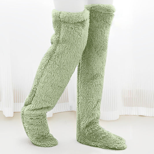 Gardez vos pieds au chaud avec ces chaussettes rembourrées en duvet d'oie sous vide. Confortables, douces et respirantes, disponile en plusieurs couleurs. idéales pour les saisons froides - livraison partout et rapide avec Modetcharme.com