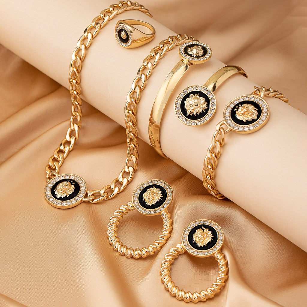 Creative Fashion Lion's Head Ornament Suit For Women